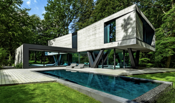 Villa dengan desain futuristik dan teknologi canggih dari Jerman